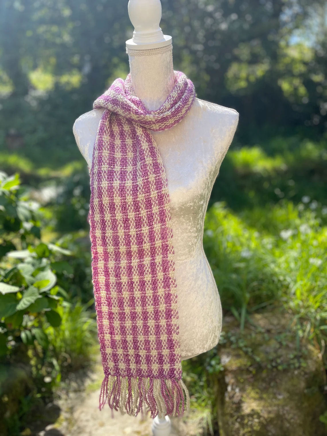 Hand woven houndstooth scarf by Penberth Yarns