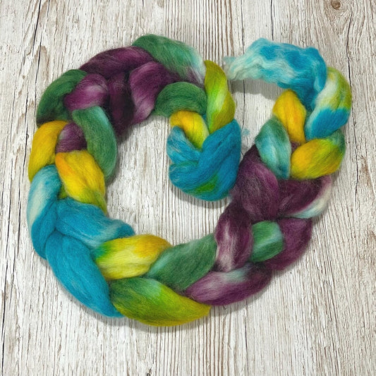 Sunset Lagoon, Corriedale Hand Dyed Spinning Fibre, 100g