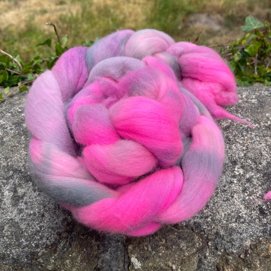 Red Campion, Merino Hand Dyed Spinning Fibre, 100g